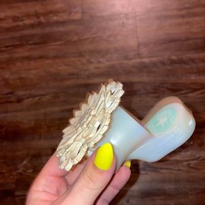 Bath & body works wallflower.